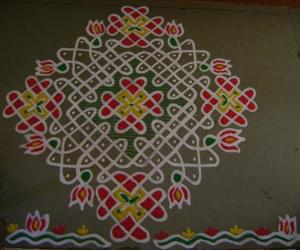 Rangoli: Maakolam