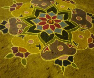 Rangoli: Freehand