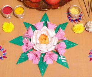 Rangoli: Origami flowers & Kundan Rangoli