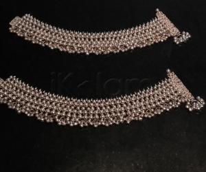 2018- Shringeri SharadhaambaaL Anklets- a wider dressy version...