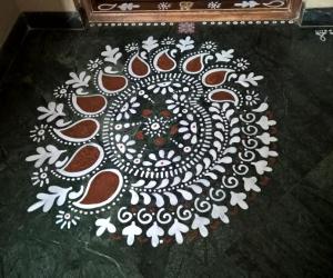 Home Kolams