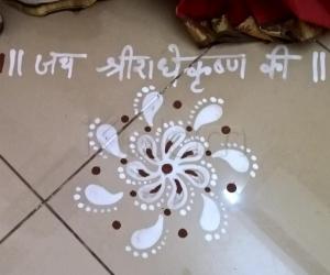 Pooja Room Kolams