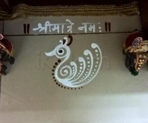 Pooja room kolams