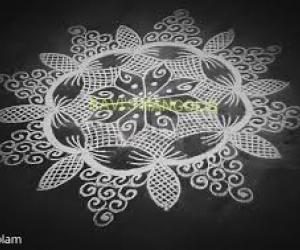 White padi kolam