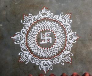 Rangoli: Vinayaka Chathurthi kolam