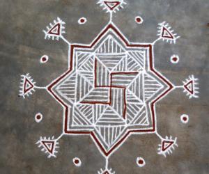 Rangoli: Mandana Rangoli