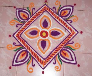 Rangoli: Freehand square rangoli