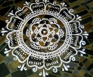 Freehand rangoli