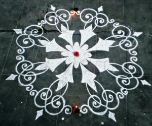 Rangoli: Margazhi day-16