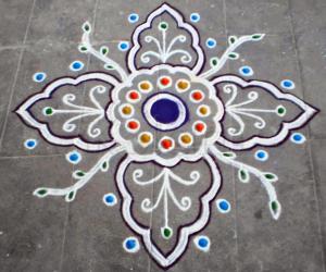 Freehand rangoli