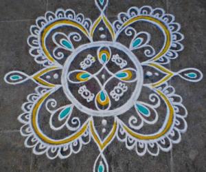 Freehand rangoli