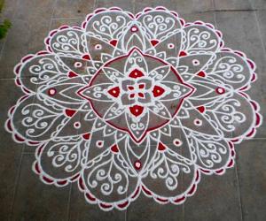 Aadi Maadhapirappu kolam