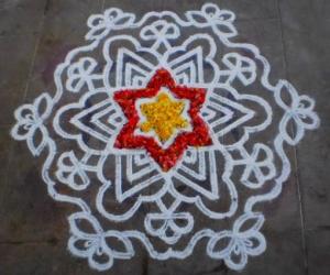 Rangoli: Dotted kolam