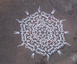 Marghazhi kolam Day 1