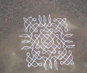 Rangoli: Sikku Kolam