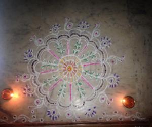 Rangoli: Free hand