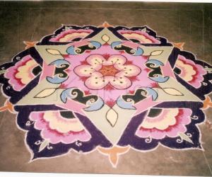 Rangoli: Rainbow Fan