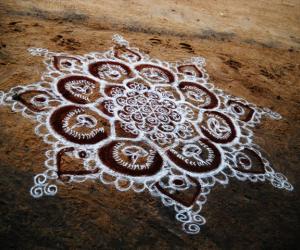 kaavi kolam on karthigai