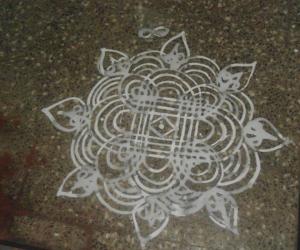 kartikai kolam