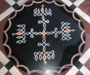 Rangoli: LAMP KOLAM