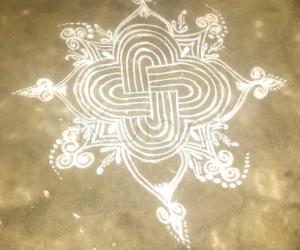 Simple kolam