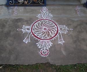 Rangoli: margazhi kolam10