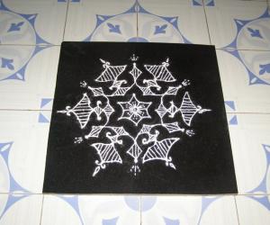 dotted kolam