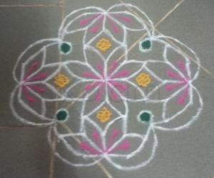 Simple dotted kolam