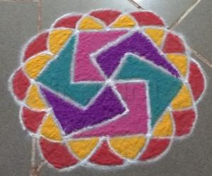 Geometric design kolam