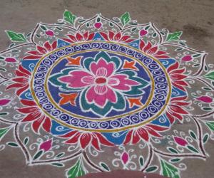 Best Poo Kolam