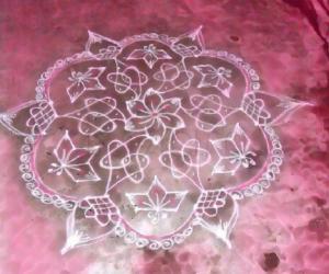 Rangoli: Margazhi day1 13 to 7 dots