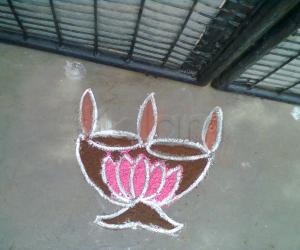 Rangoli: Diya Kolam