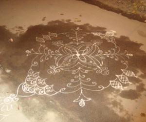 Rangoli: Just a random kolam