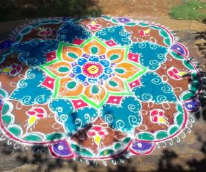 freehand colour rangoli