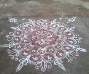 FREEHAND RANGOLI