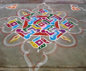 Swastik kolam 