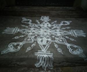 Friday padi kolam