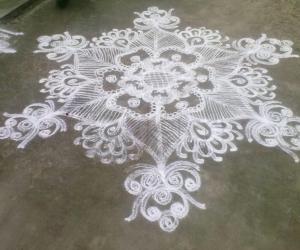 Rangoli: freehand rangoli