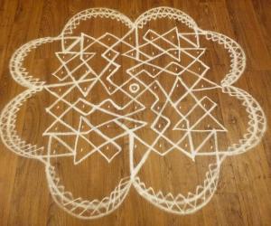 Rangoli: 7X7EASY CHIKKU RANGOLI-39