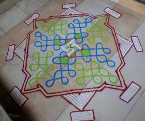 CHIKKU DESIGNED PADIKOLAM