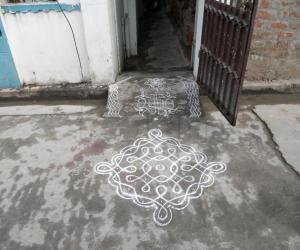 Daily chikku kolam.