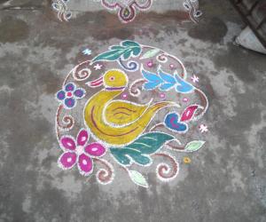 A small duck kolam.