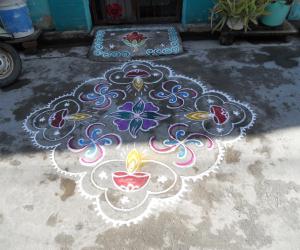 Rangoli: Deepam & swasthik  kolam.