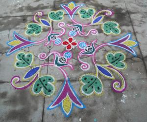 Rangoli: Poovellam keattu par, kolam.