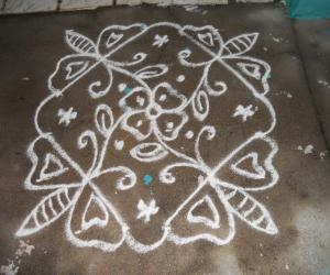 Rangoli: Daily kolam.