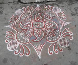 Rangoli: Rev's adi krithigai padi kolam.