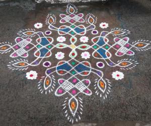 Rangoli: Rev's chikku kolam 33.