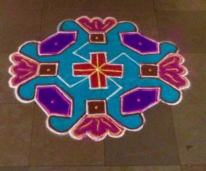 Neighbors kolam