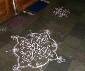 Neighborhood kolam