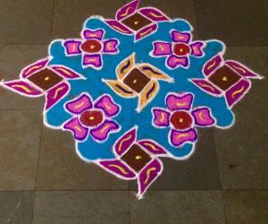 Neighbors kolam